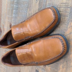 NEIL M LEATHER SLIP ON LOAFERS